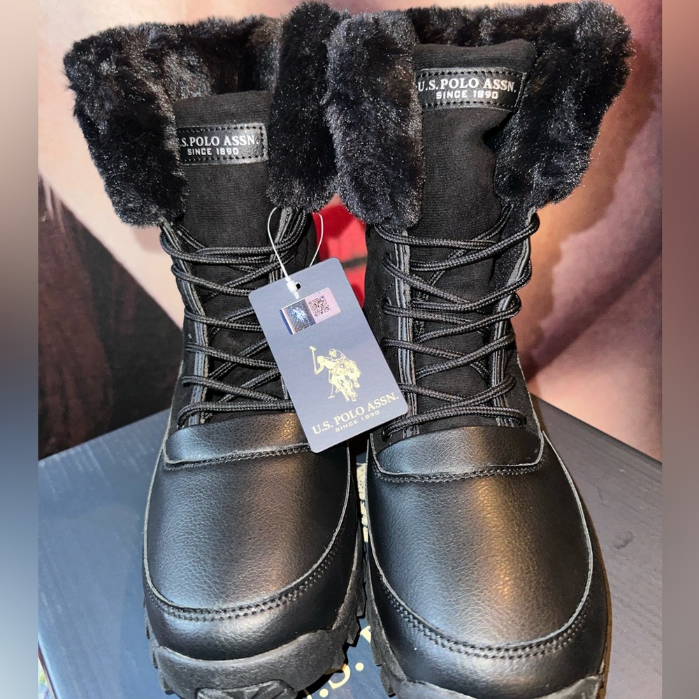 U.S. Polo Assn. Winter Boots - Picture 3 of 4